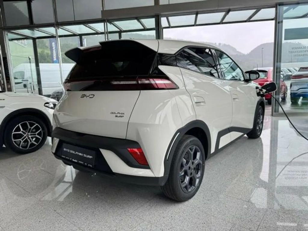 BYD Dolphin