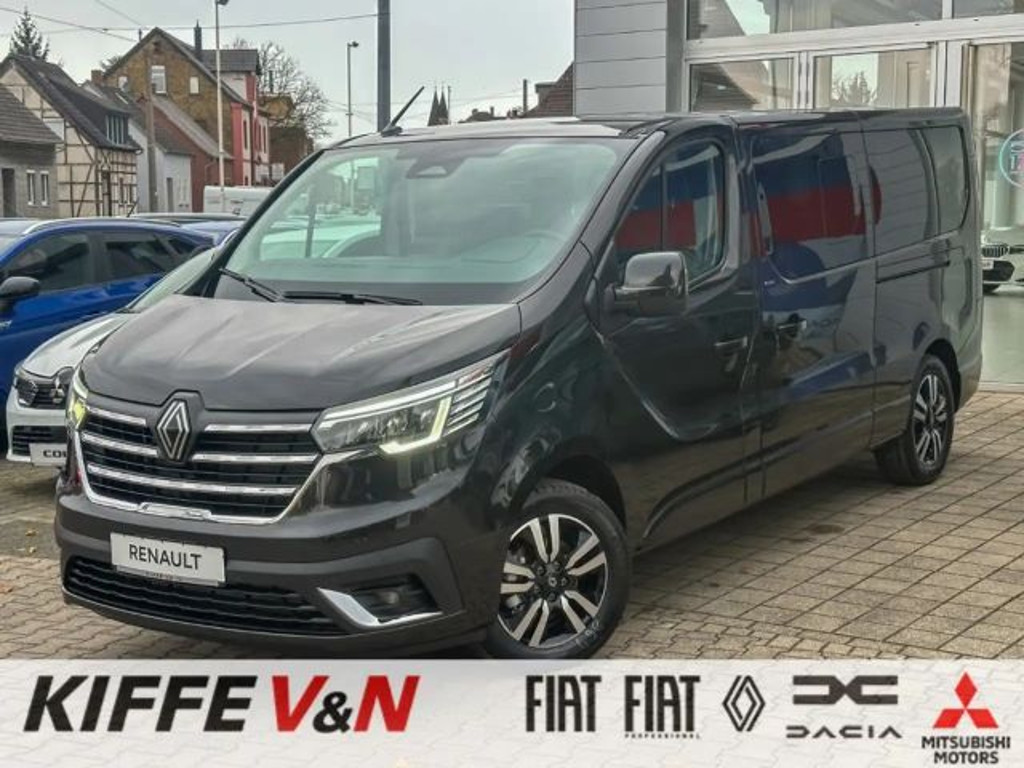 Renault Trafic EDC Blue Grand Spaceclass