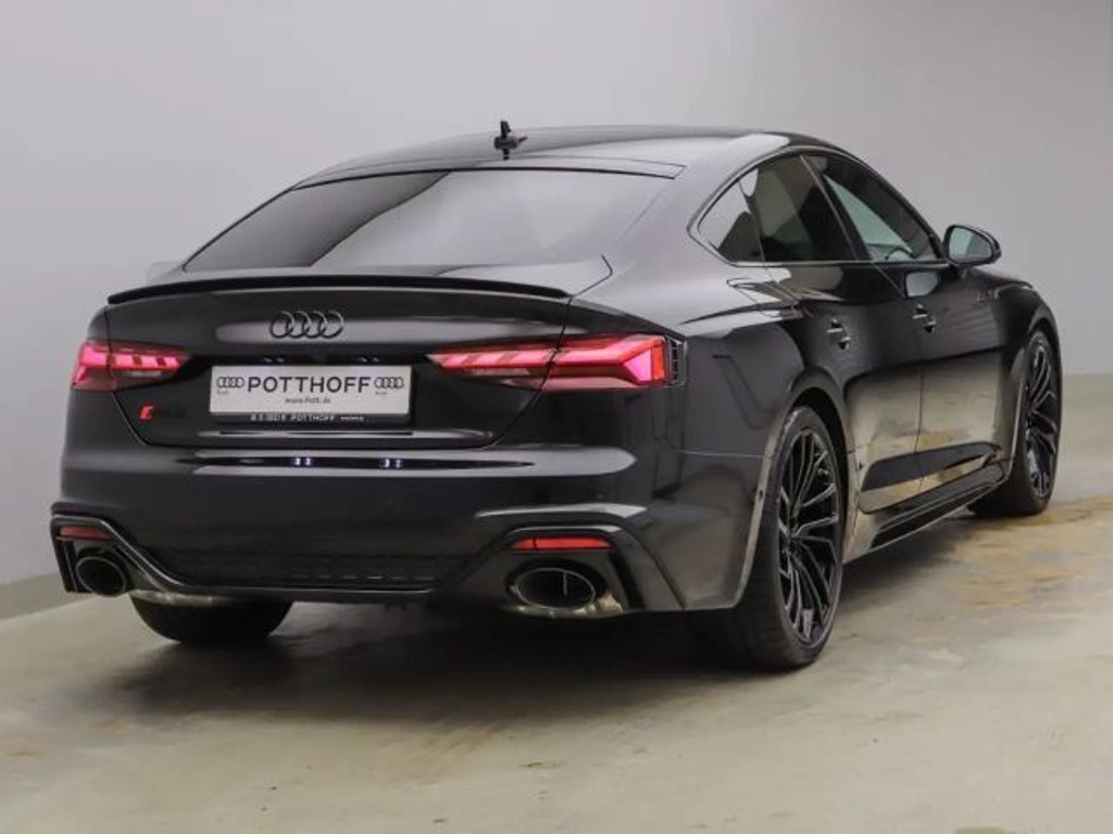 Audi RS5