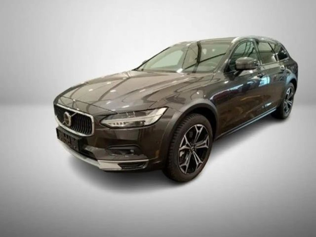 Volvo V90 Cross Country AWD Plus