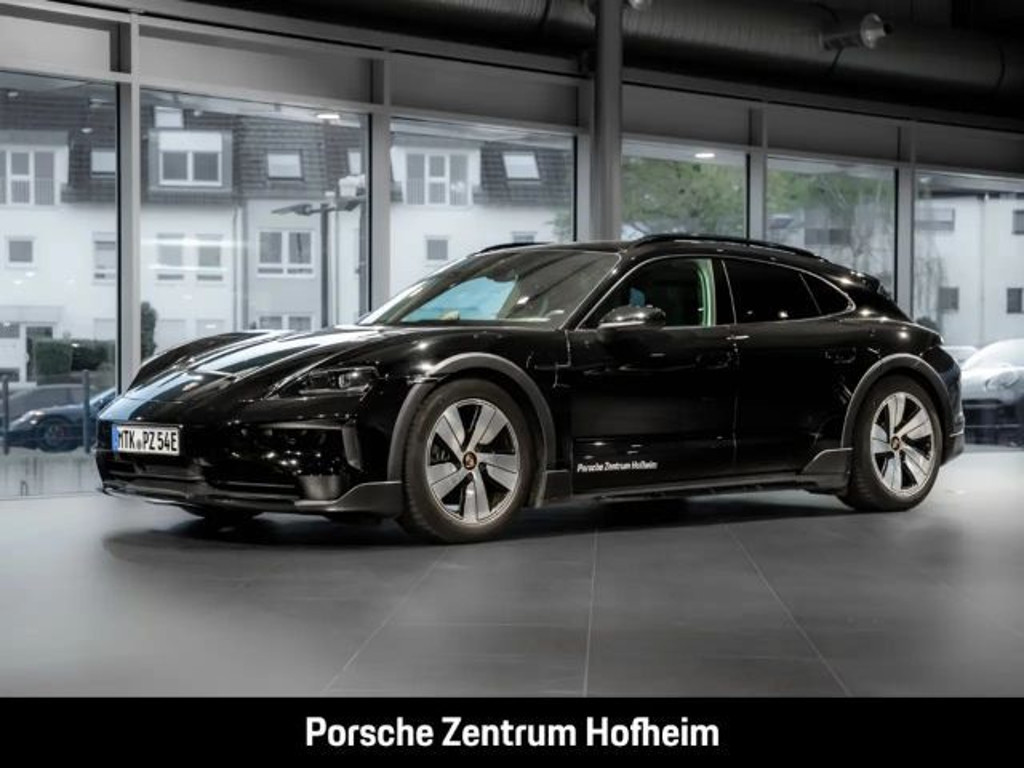 Porsche Taycan Cross Turismo 4