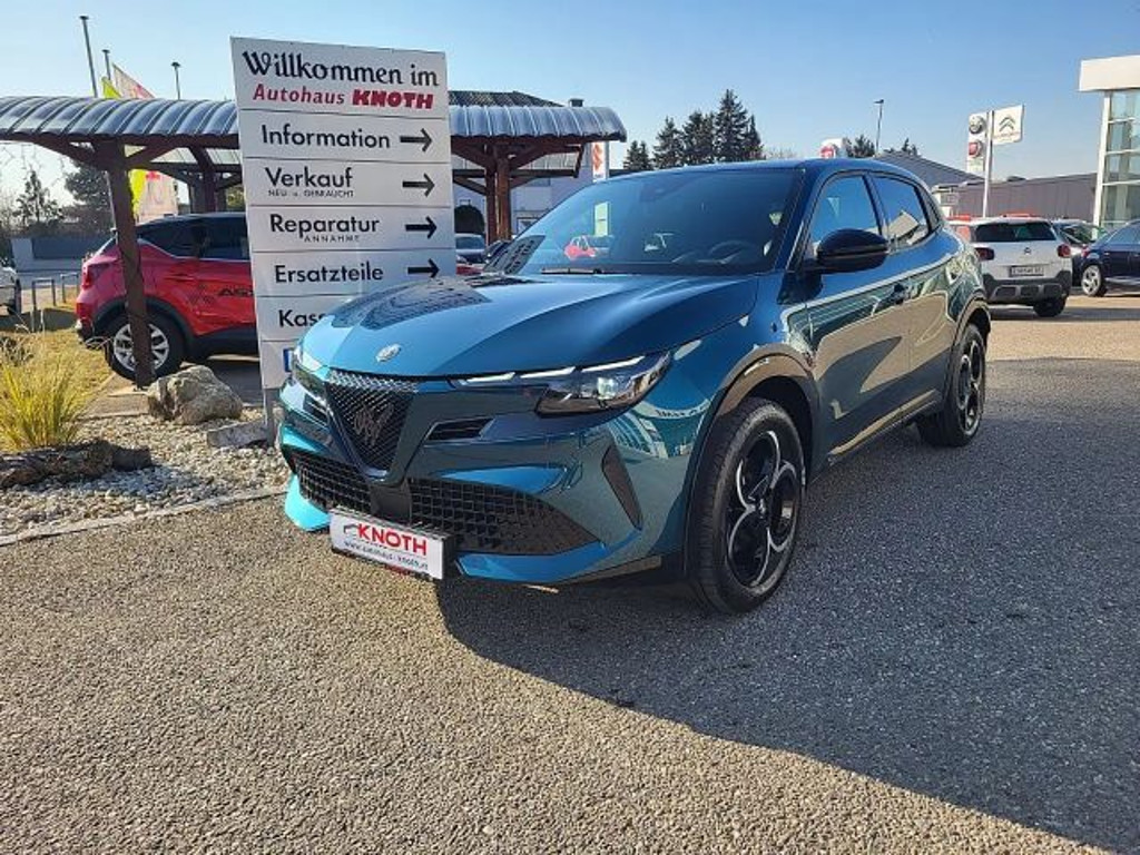 Alfa Romeo Junior Ibrida