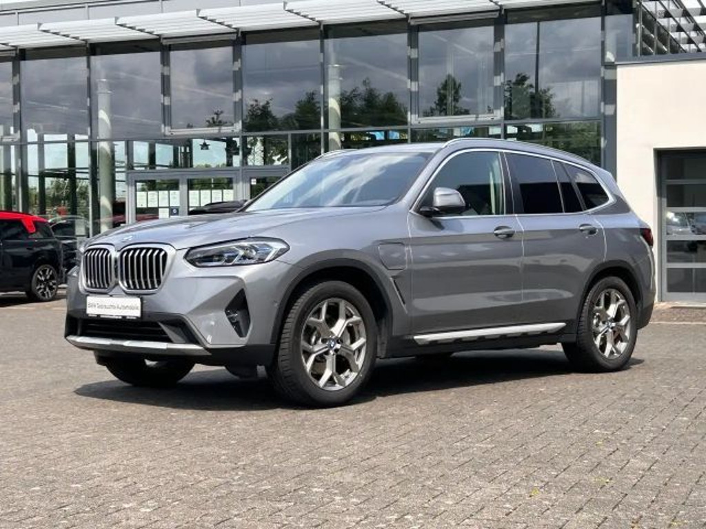 BMW X3 xDrive30e