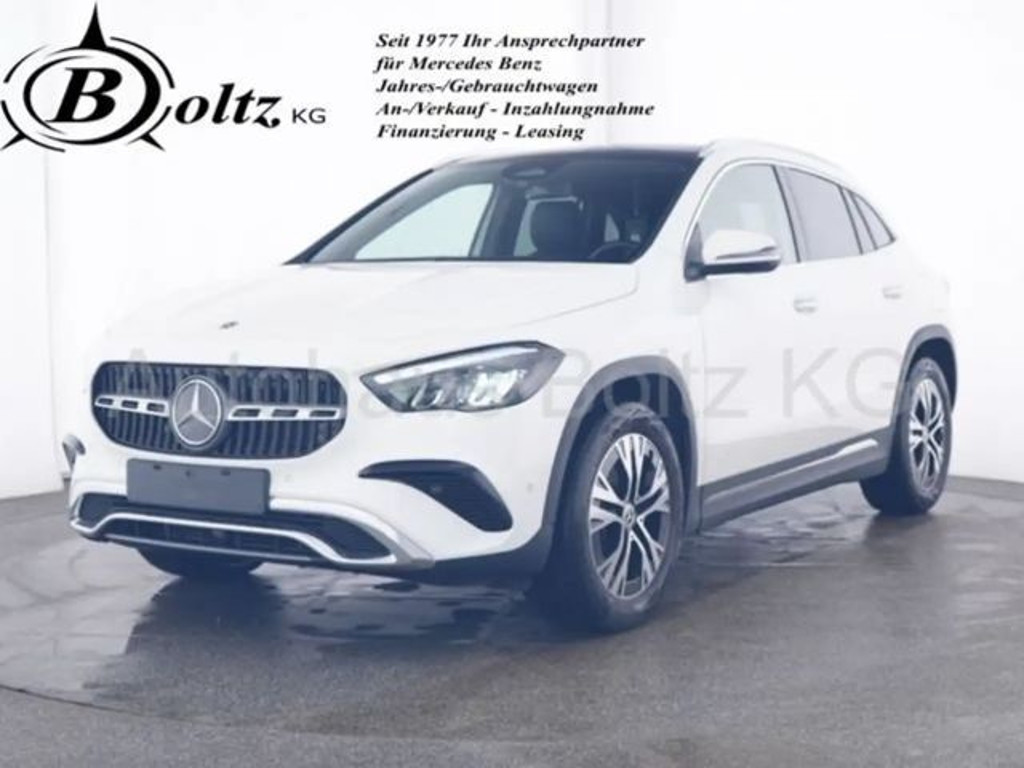 Mercedes-Benz GLA-Klasse GLA 180 Adv+ Pano Nightcol. Winter P. KGo Kamera