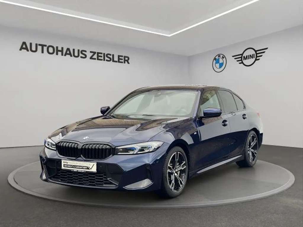 BMW 3 Serie 330 M-Sport Sedan 330i