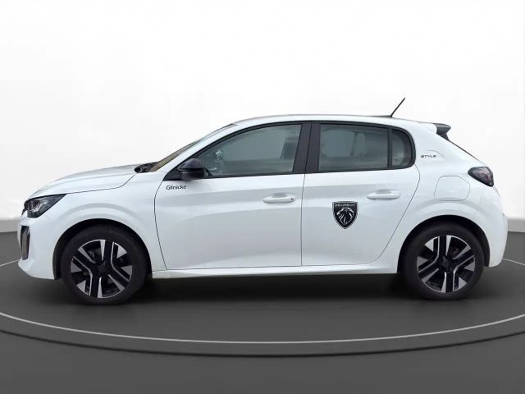 Peugeot e-208