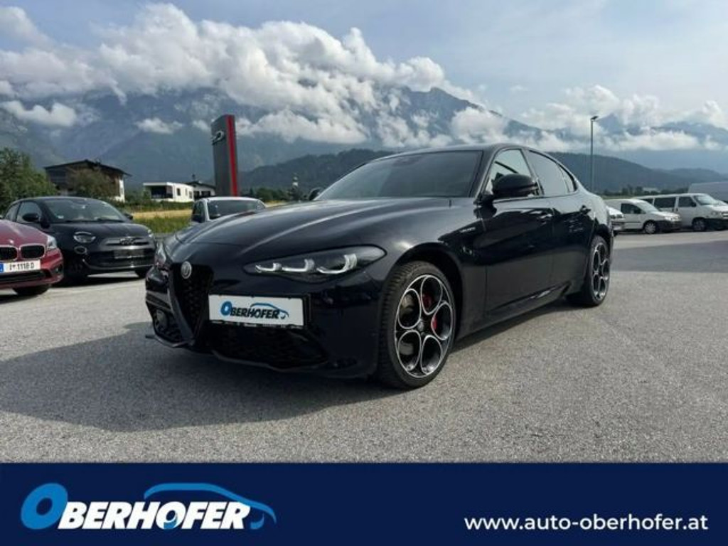 Alfa Romeo Giulia Veloce Q4 AT8
