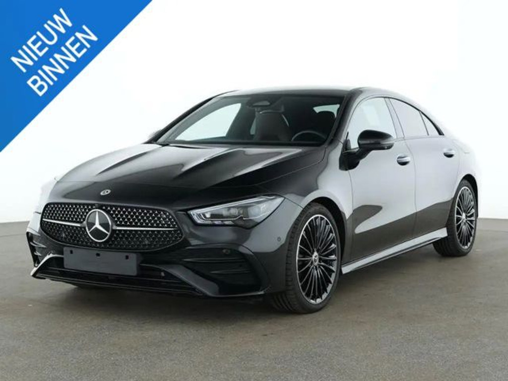 Mercedes-Benz CLA-Klasse CLA 220 AMG Line CLA 220 d Sedan