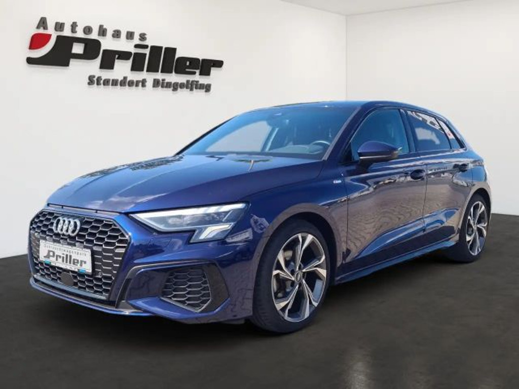 Audi A3 Sportback Sedan S-Line 30 TDI