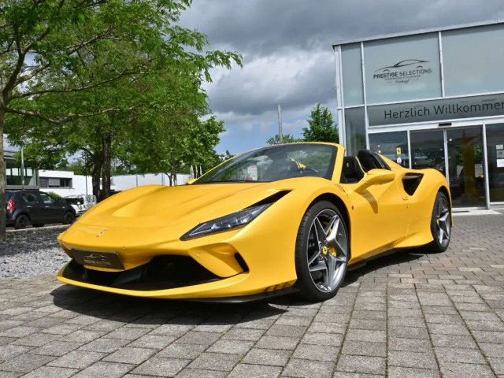 Ferrari F8 Spider
