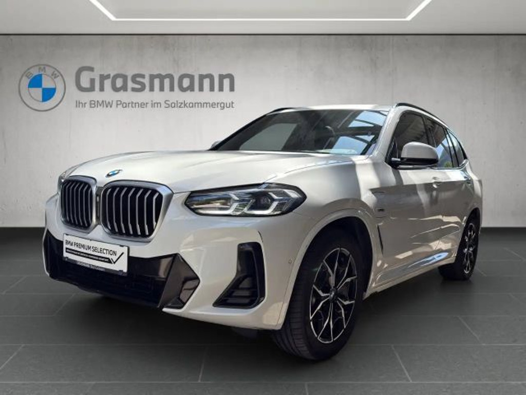BMW X3 xDrive30e