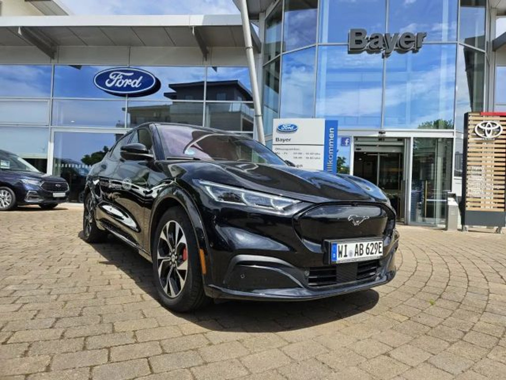 Ford Mustang Mach-E AWD