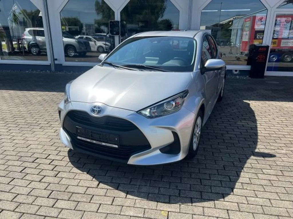 Toyota Yaris Business Hatchback Hybride