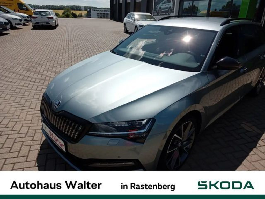 Skoda Superb Combi Sportline iV 1.4 TSI