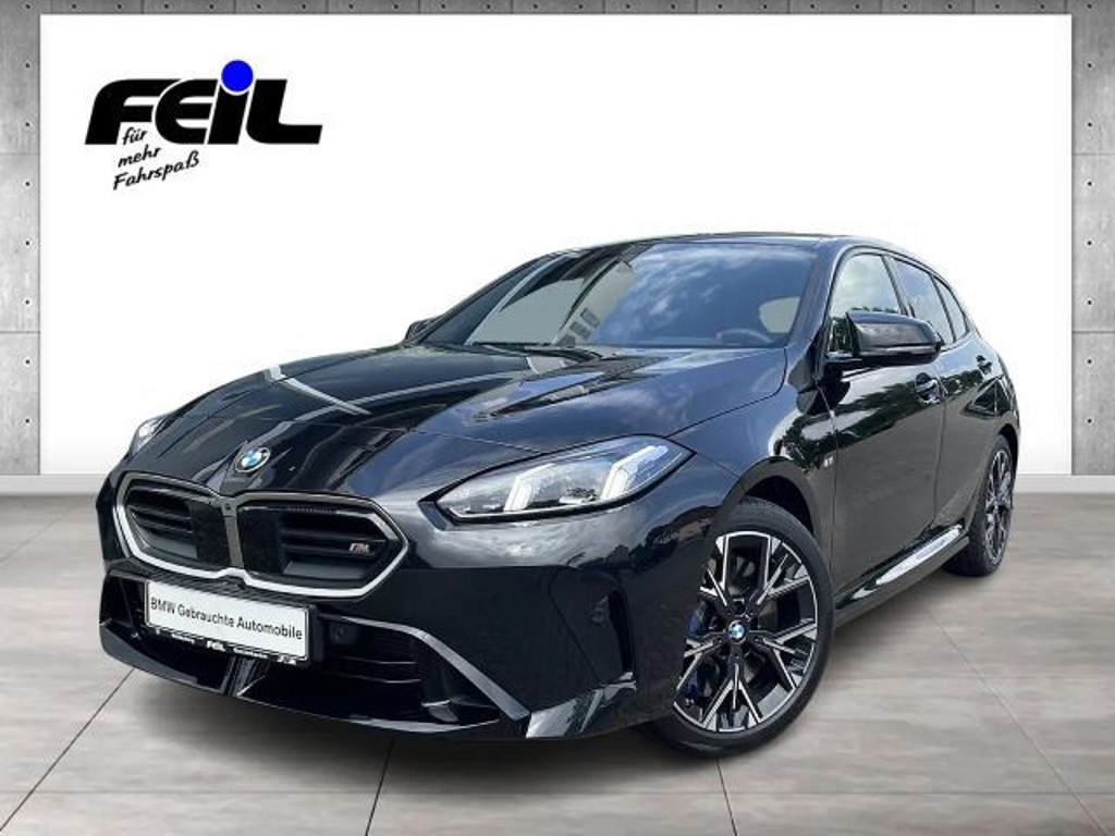 BMW 1 Serie 135 xDrive Sedan