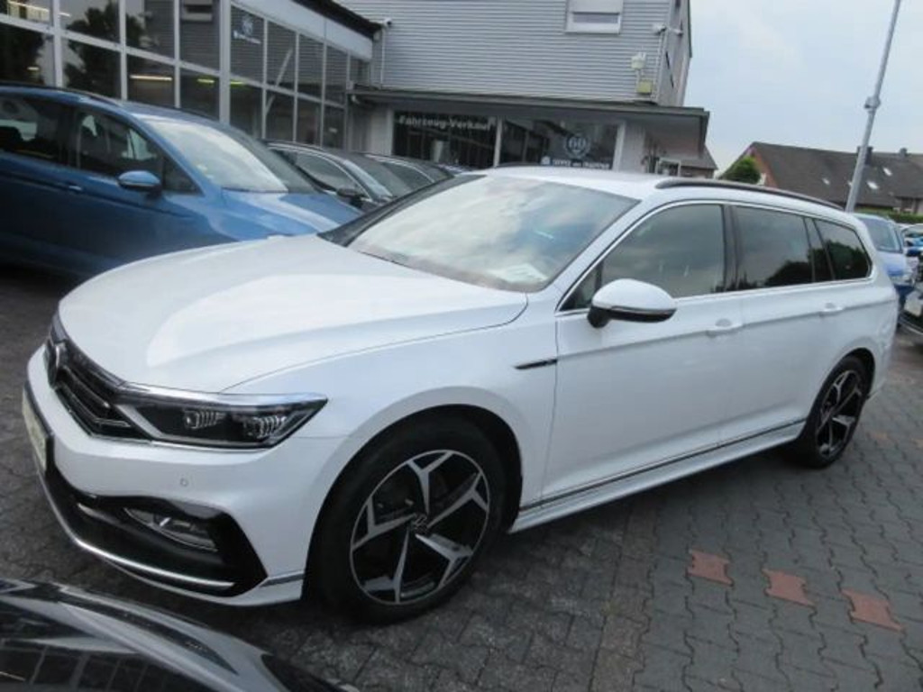 Volkswagen Passat DSG Variant R-Line IQ.Drive 2.0 TDI