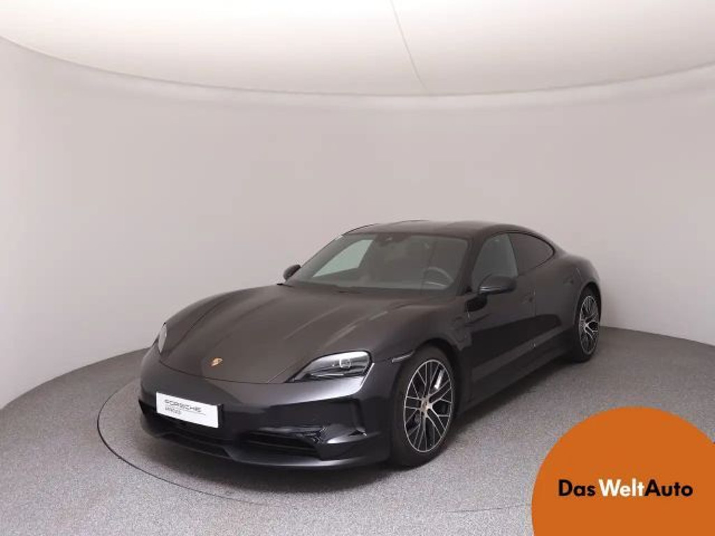 Porsche Taycan 4