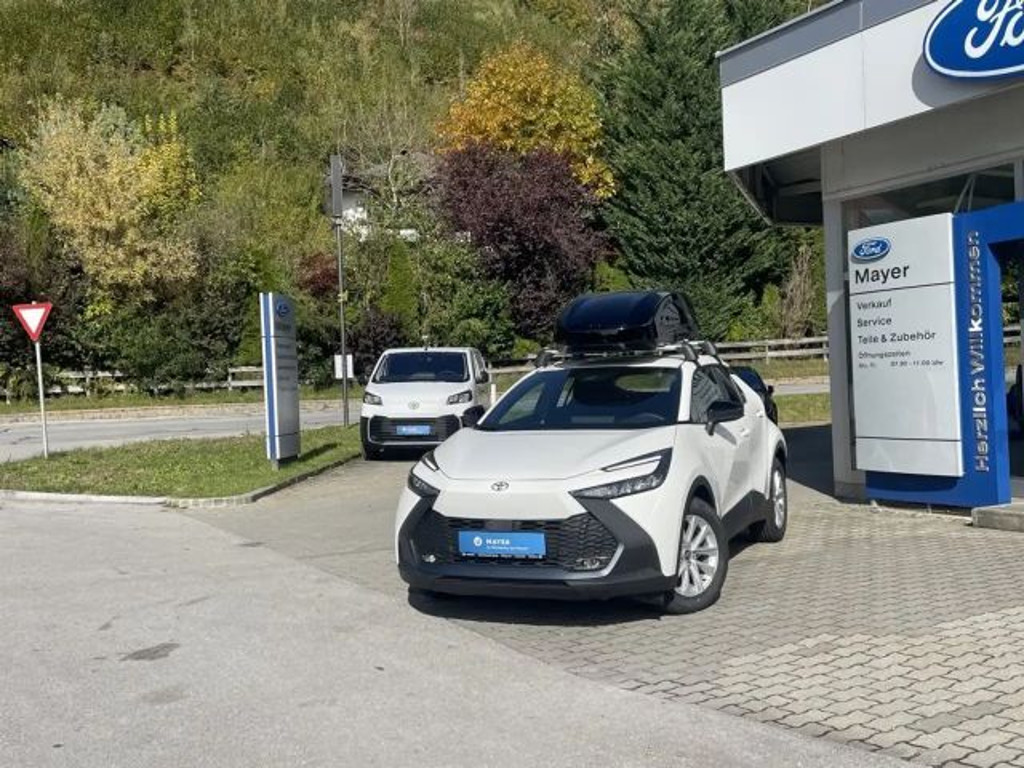 Toyota C-HR Active Hybride