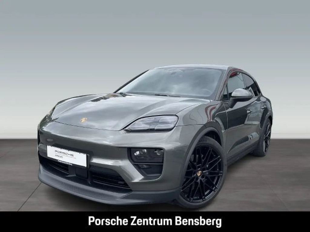 Porsche Macan 4