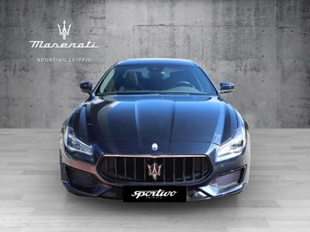 Maserati Quattroporte Modena