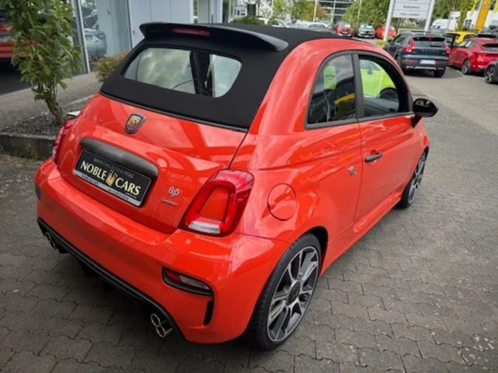 Abarth 695