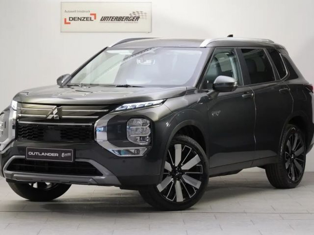 Mitsubishi Outlander Intense PHEV 4WD