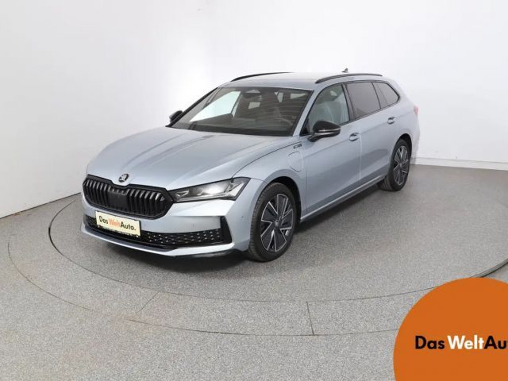 Skoda Superb Sportline iV