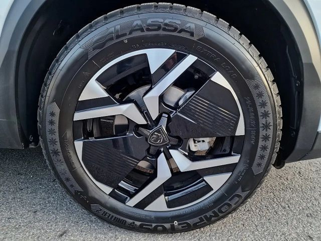 Peugeot 2008 Allure Pack Hybrid