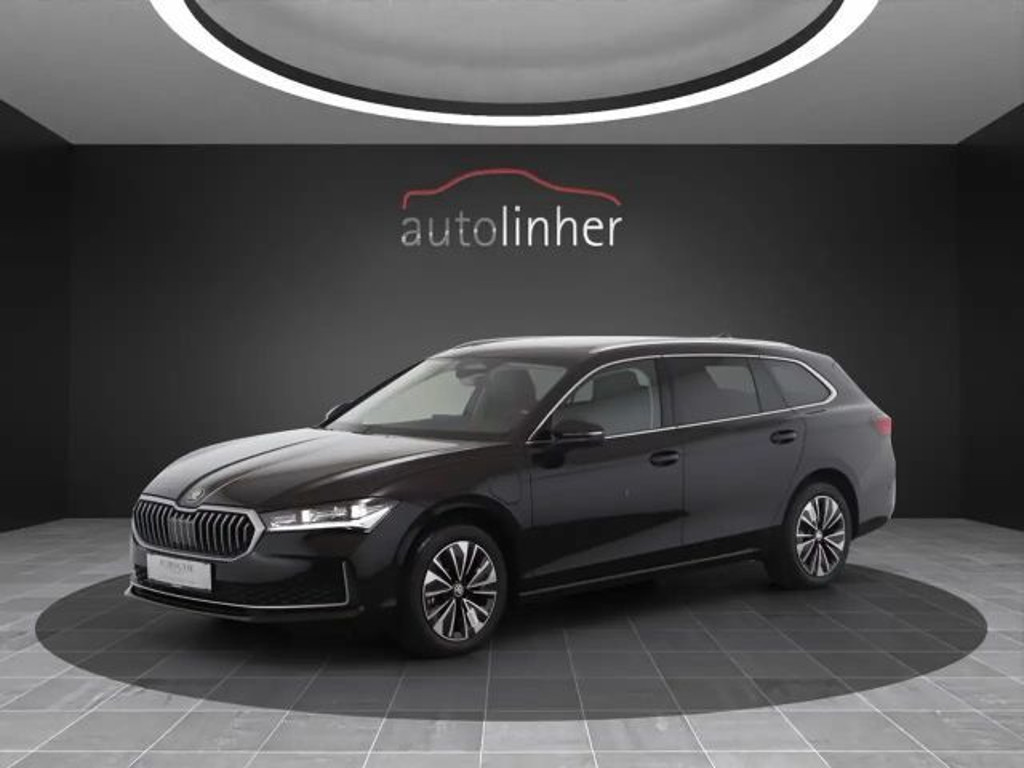 Skoda Superb Combi iV Selection