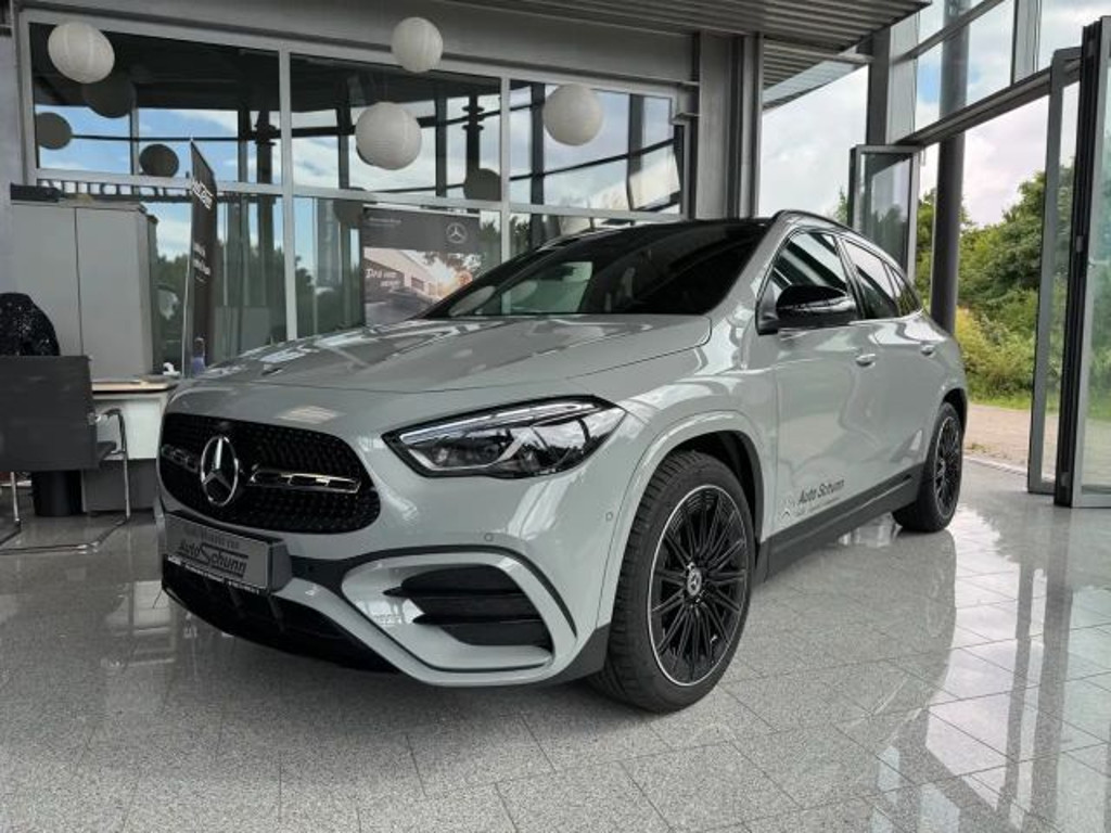 Mercedes-Benz GLA-Klasse GLA 200 AMG Line