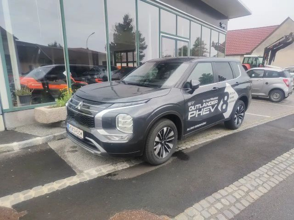 Mitsubishi Outlander Invite PHEV