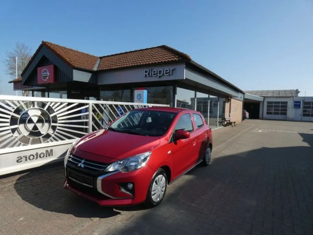 Mitsubishi Space Star Star