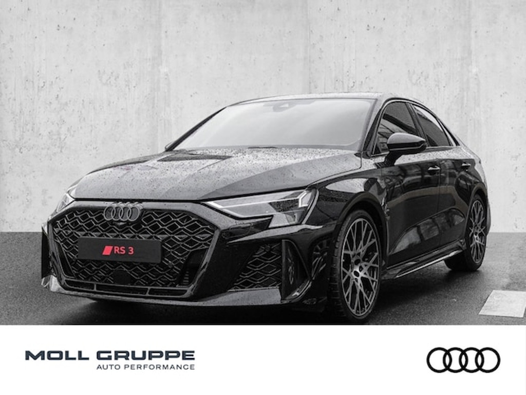 Audi RS3 Sedan Quattro S-Tronic