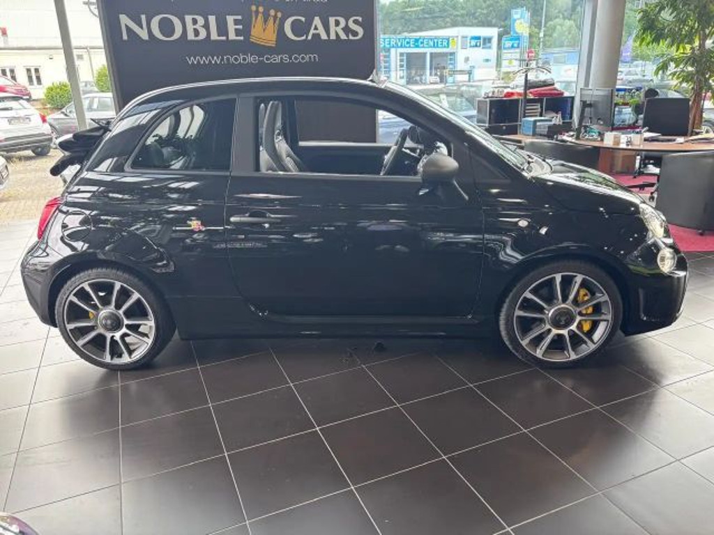 Abarth 695