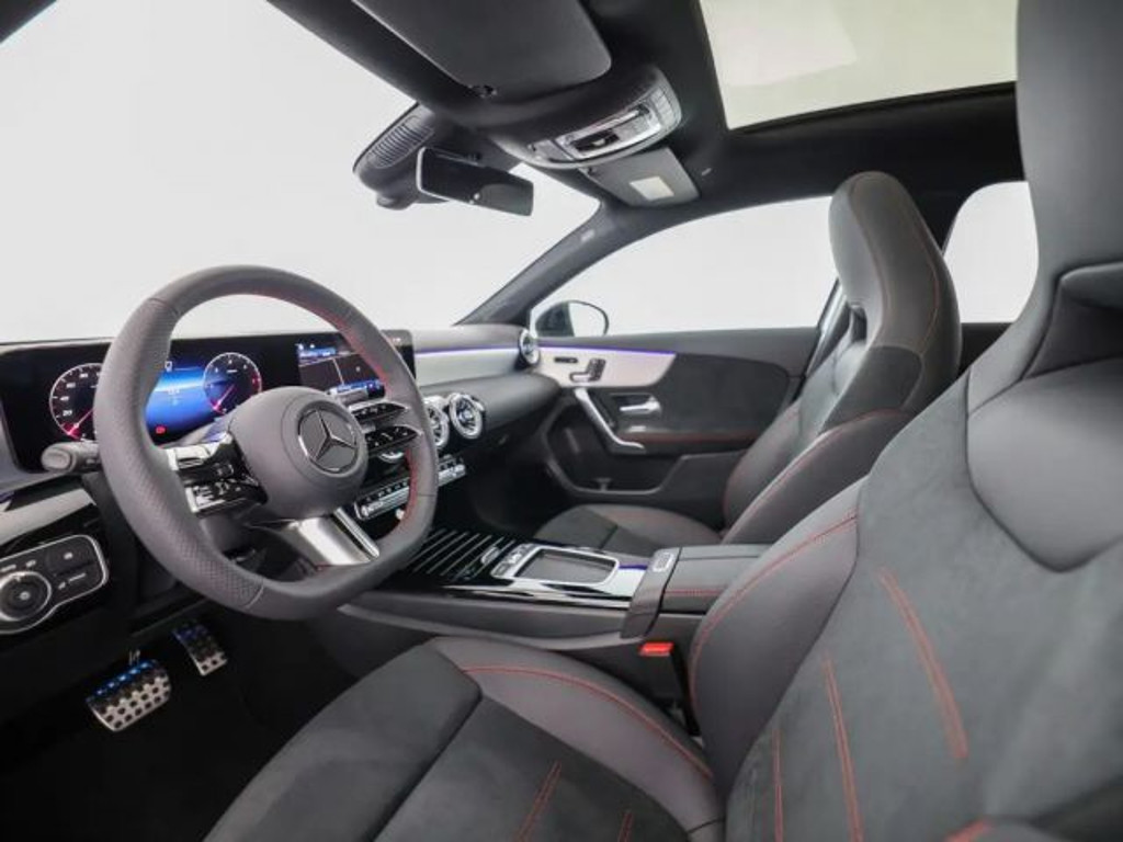 Mercedes-Benz A-Klasse A 200 A 200 d Hatchback