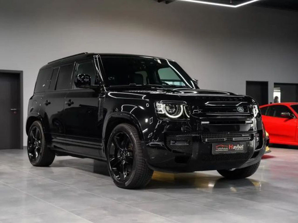 Land Rover Defender Dynamic HSE 110