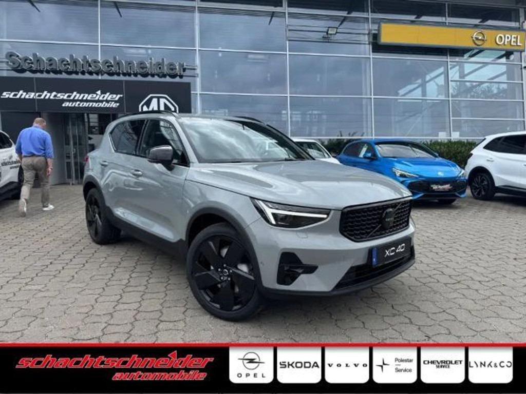 Volvo XC40 Plus