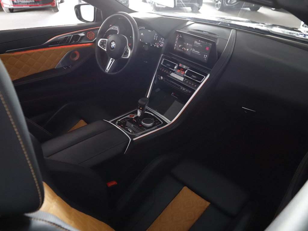 BMW M8