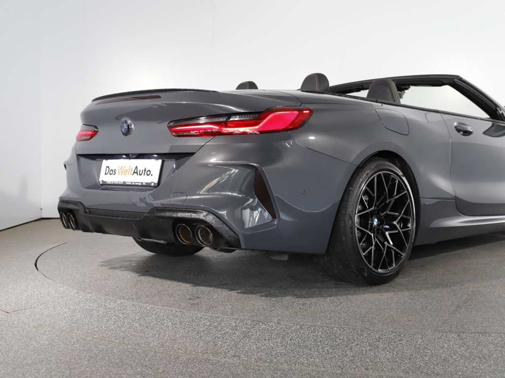 BMW M8