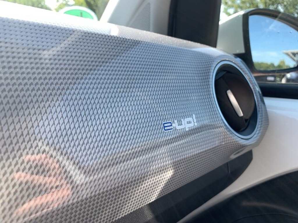 Volkswagen e-up!