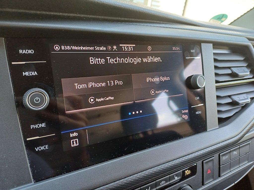 Volkswagen Caravelle