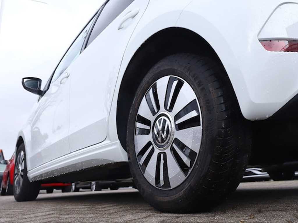 Volkswagen e-up!
