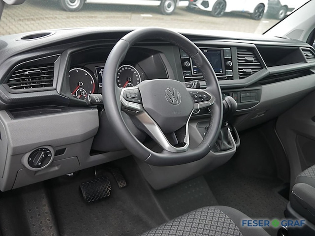 Volkswagen Caravelle