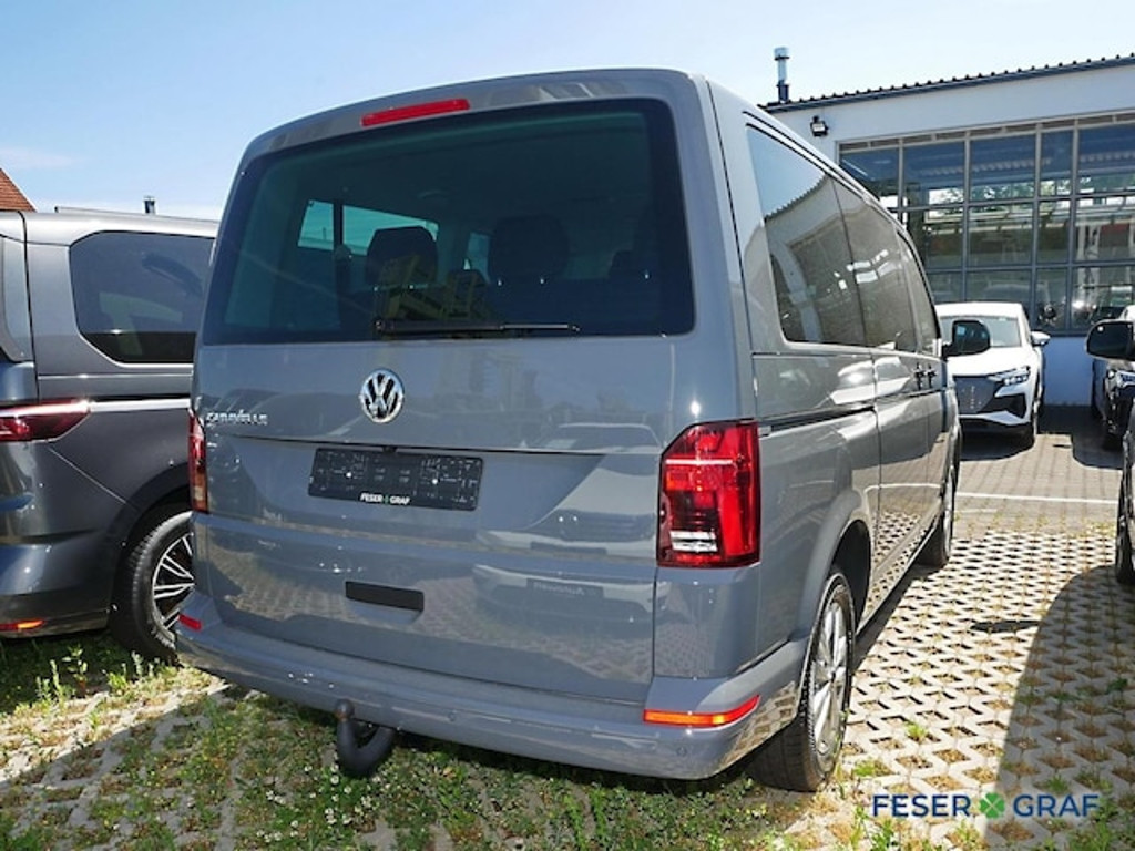 Volkswagen Caravelle