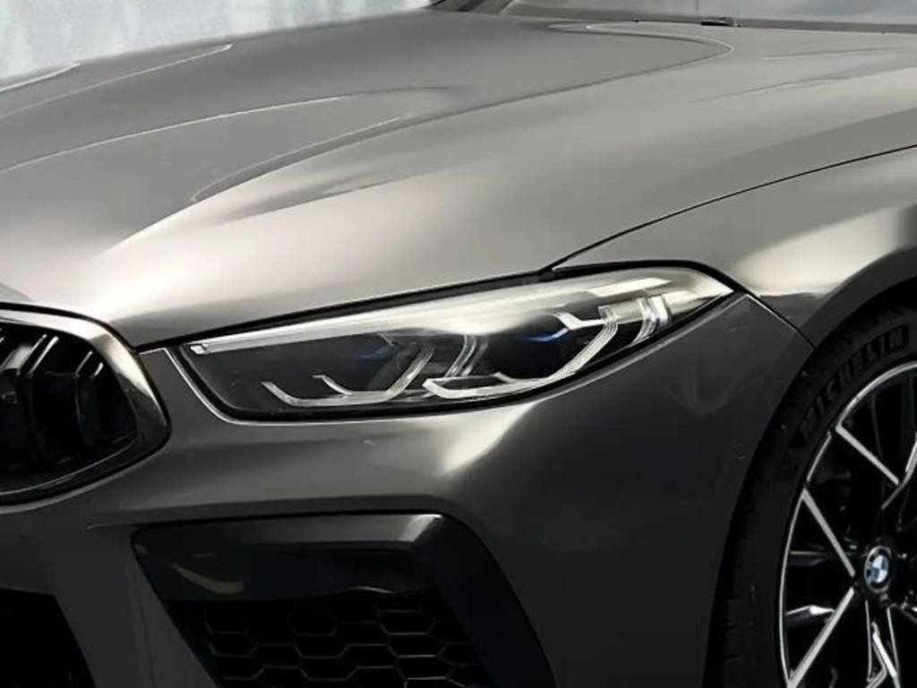 BMW M8