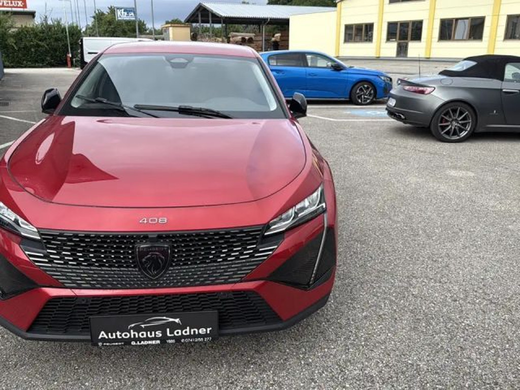 Peugeot 408