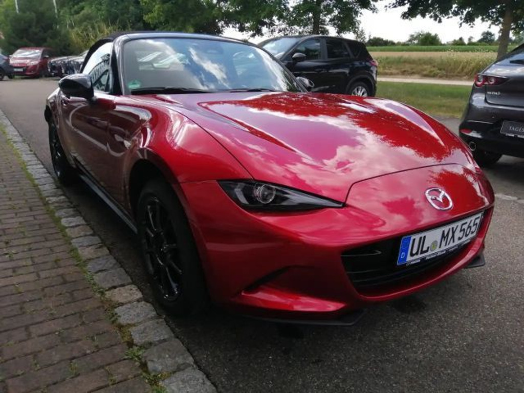 Mazda MX-5 SkyActiv