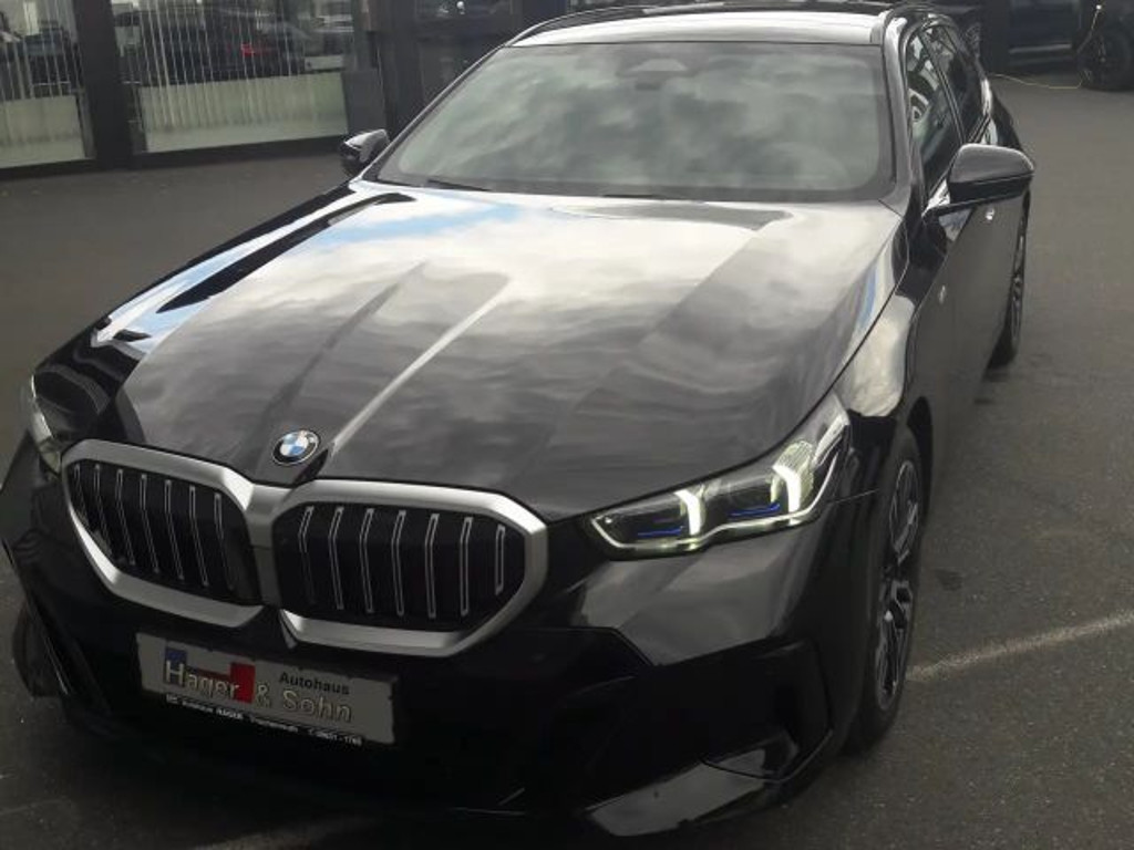 BMW 5 Serie 520 M-Sport 520d
