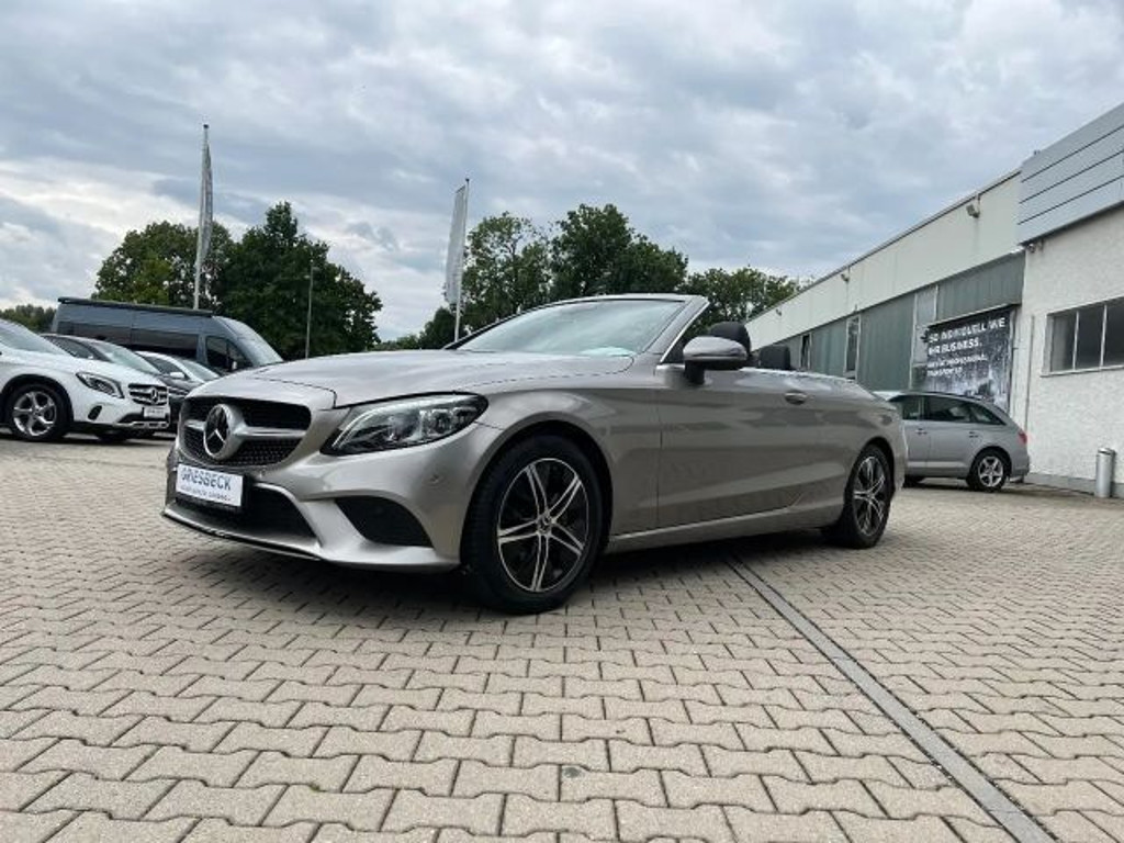 Mercedes-Benz C-Klasse C 220 Cabriolet C 220 d