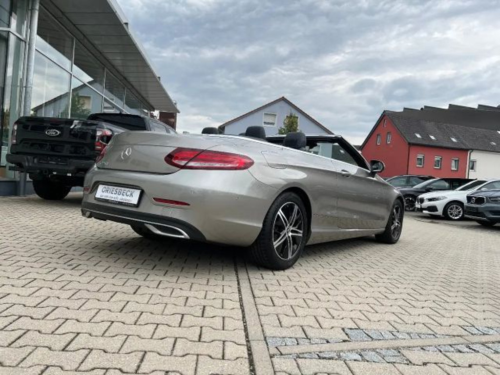 Mercedes-Benz C-Klasse